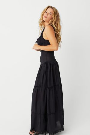 Christabelle Ruffle Maxi Dress – Black