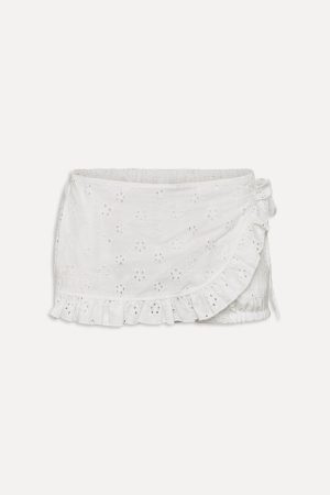 x BELLA HADID Little Miss Mini Shorts – Salt Air Eyelet